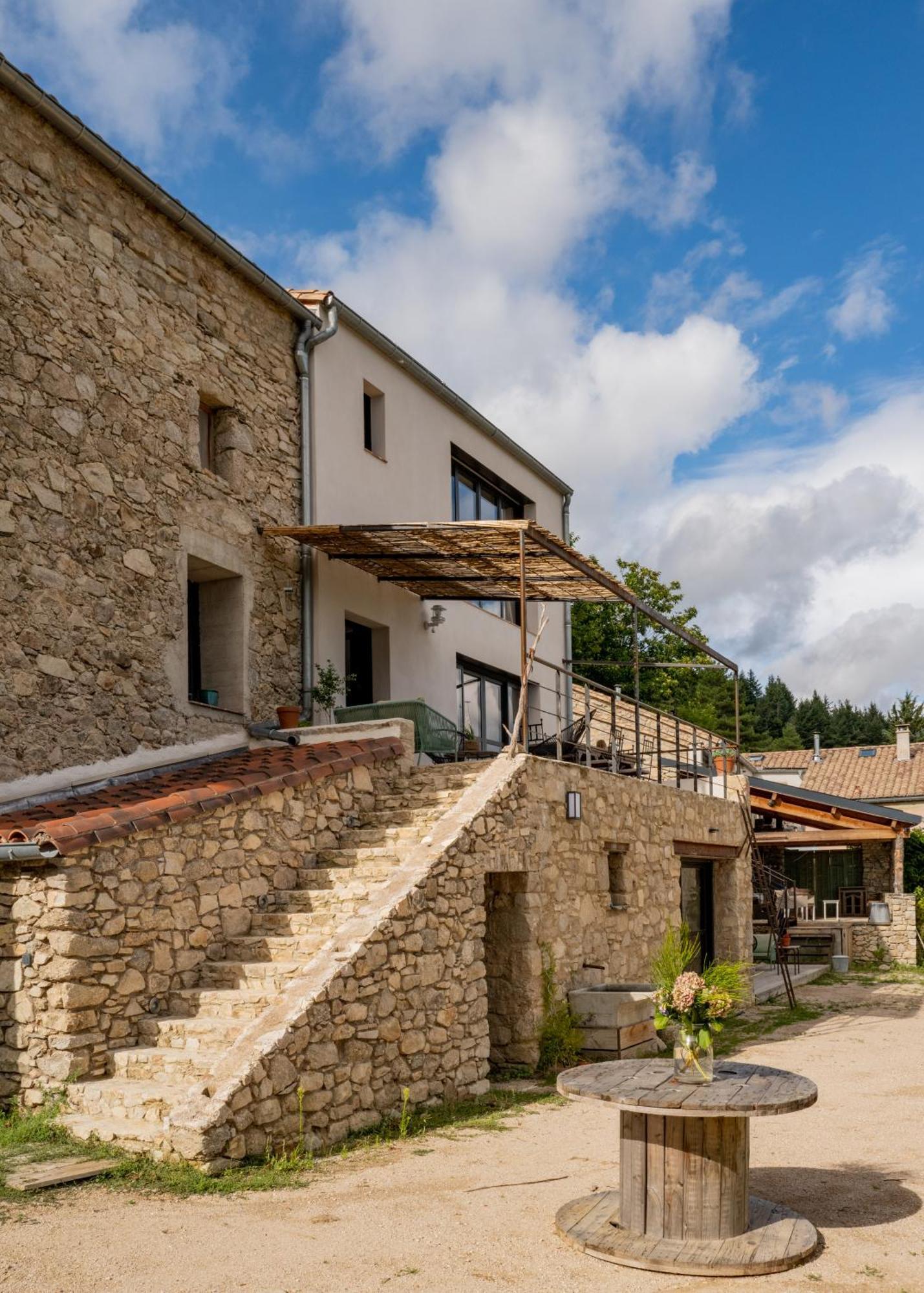 Les Vignals Holiday home *